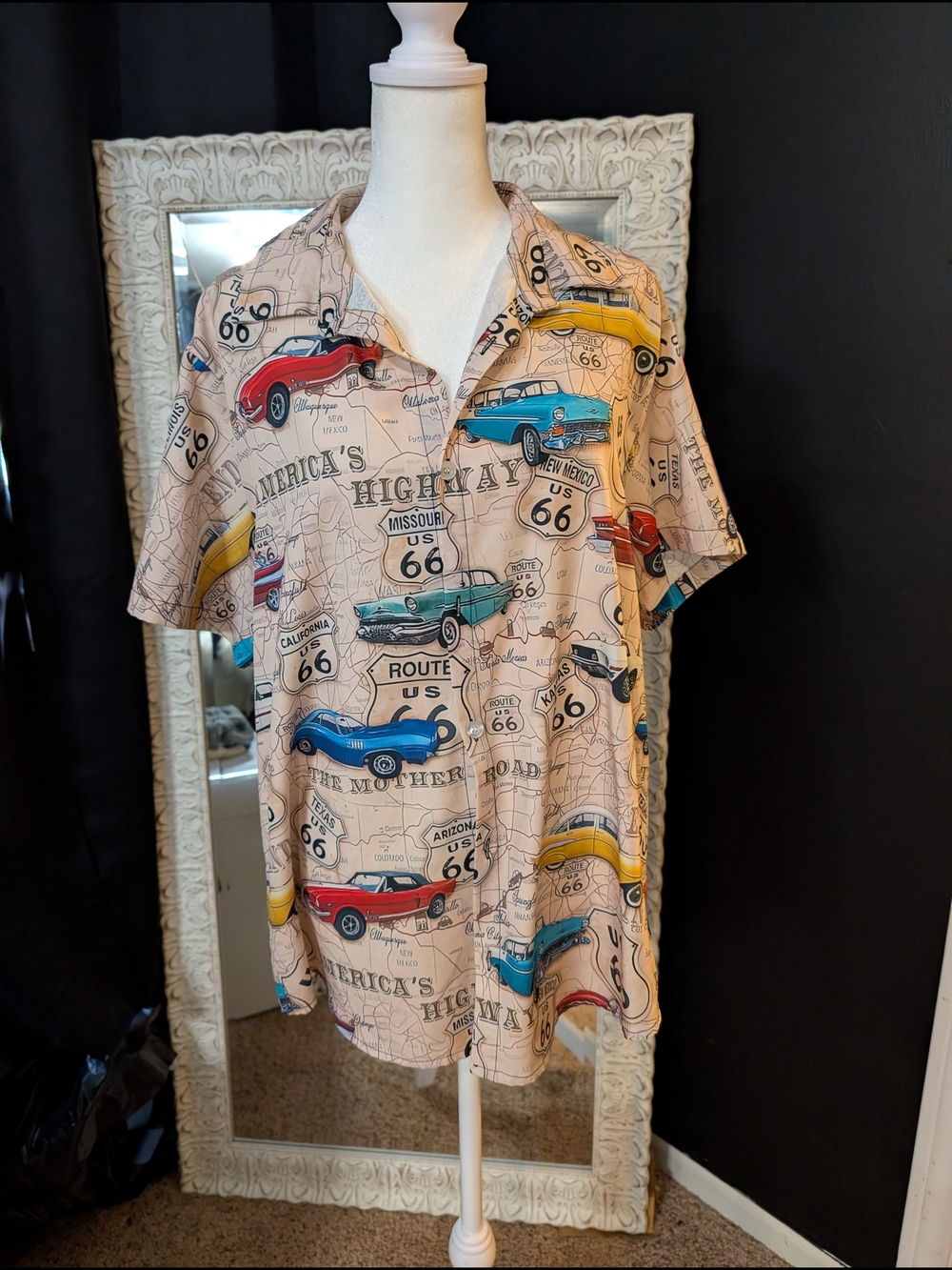 Beige Route 66 Classic Car Print Short-Sleeve Button-Down Shirt